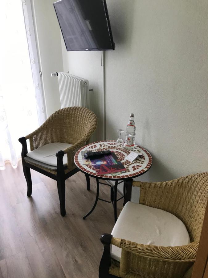Pension Auszeit Бад-Нойенар-Арвайлер Экстерьер фото